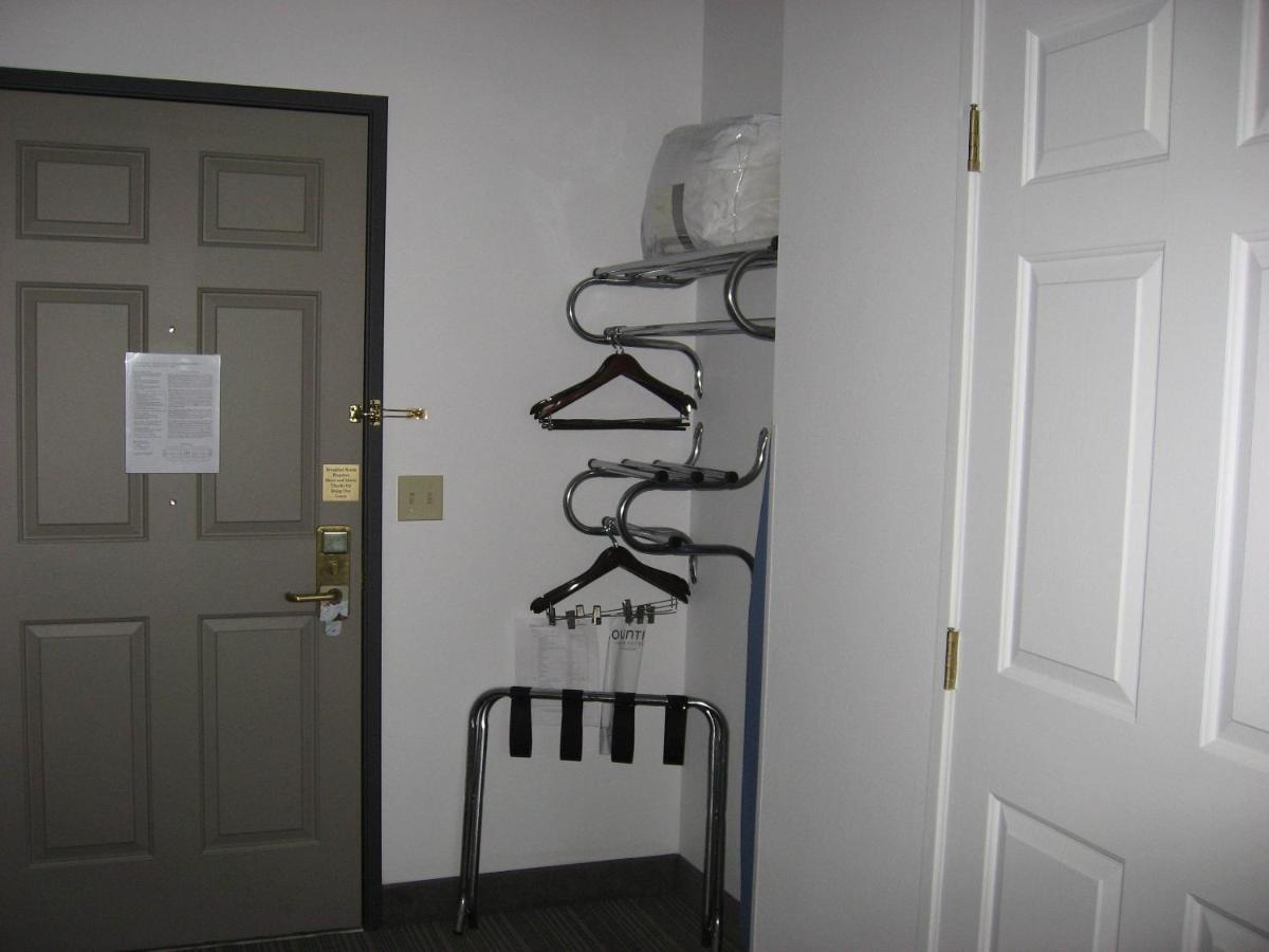 Country Inn & Suites By Radisson, Wausau, Wi Schofield Номер фото