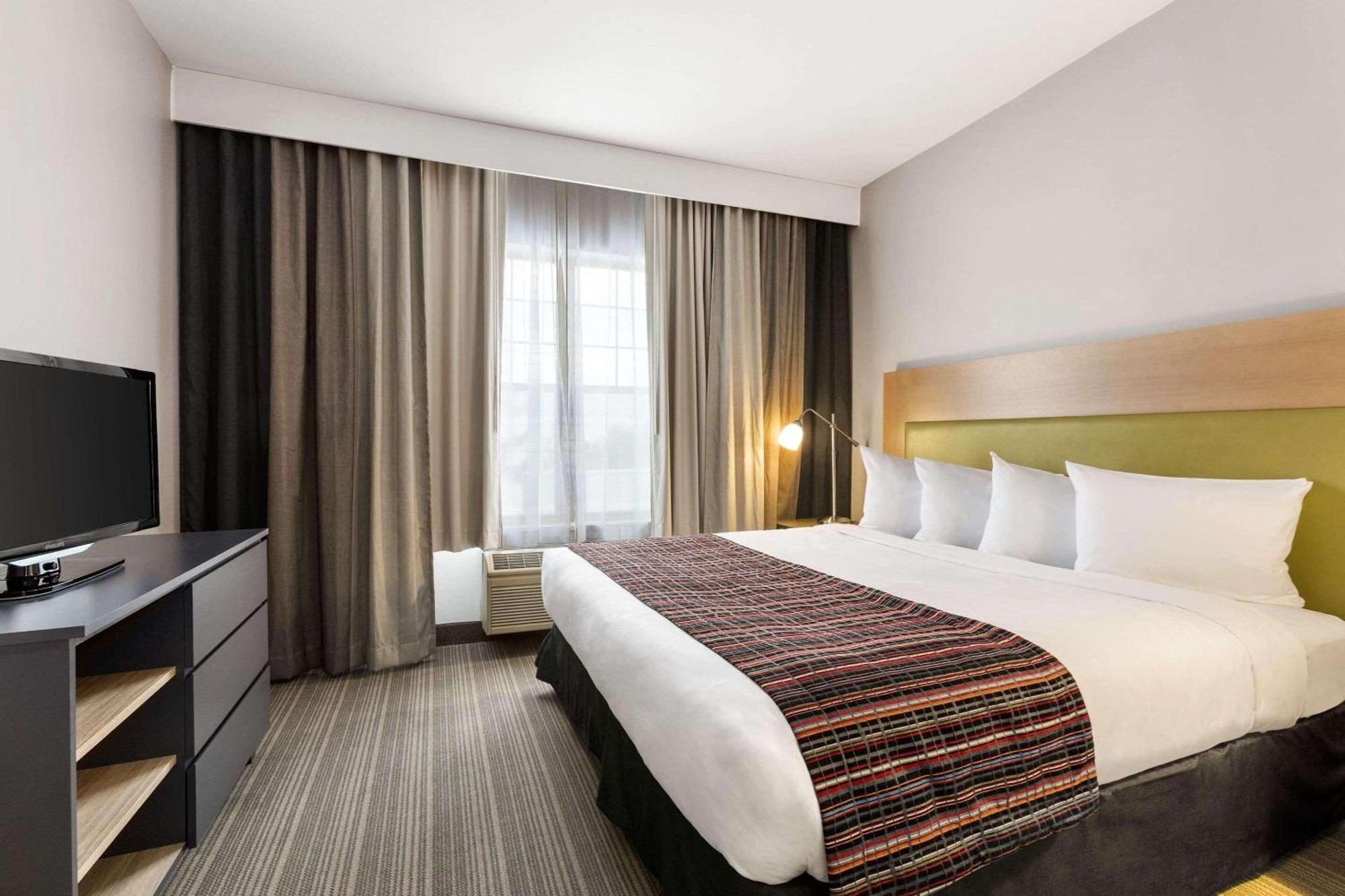 Country Inn & Suites By Radisson, Wausau, Wi Schofield Экстерьер фото