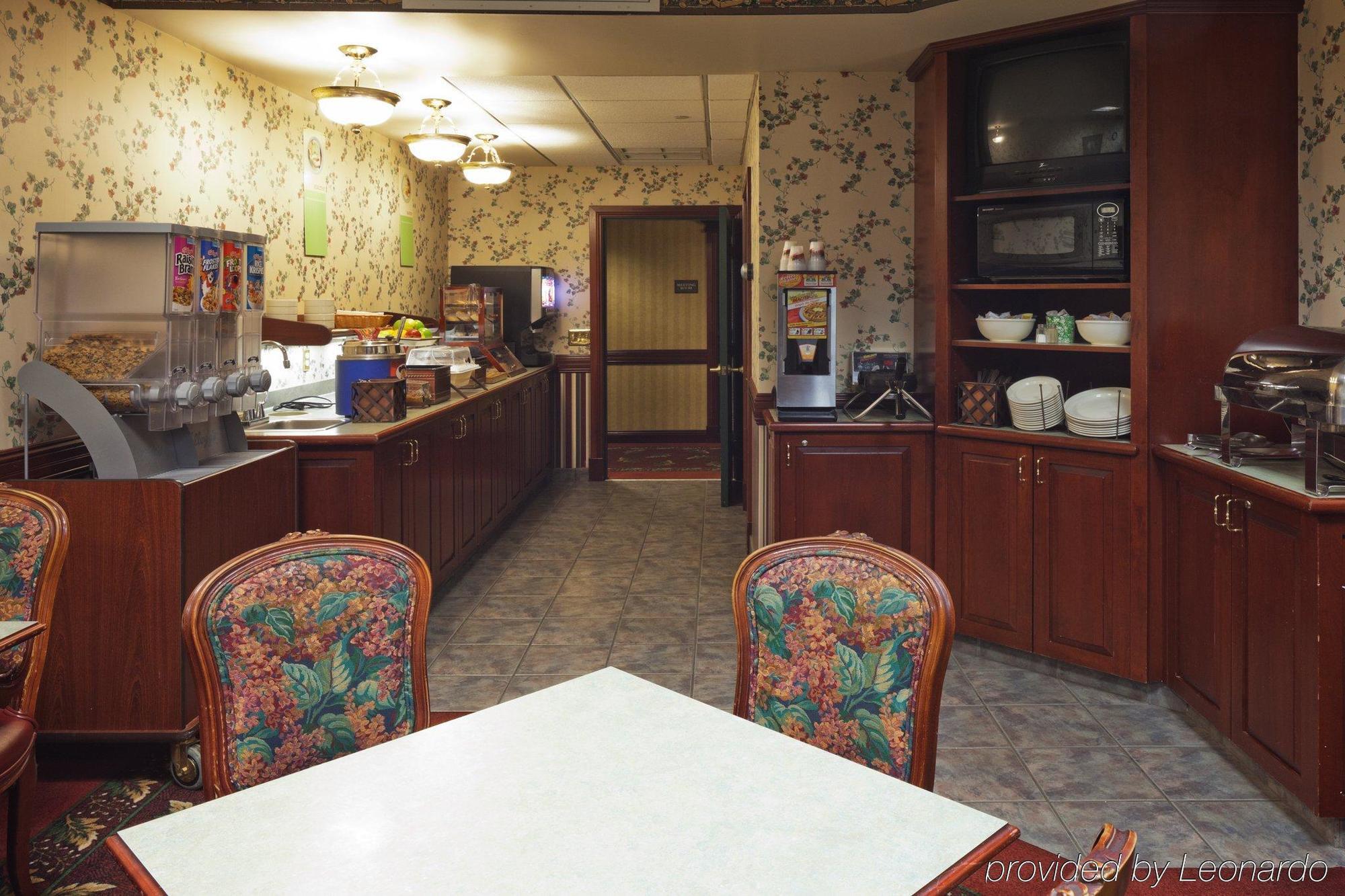 Country Inn & Suites By Radisson, Wausau, Wi Schofield Экстерьер фото
